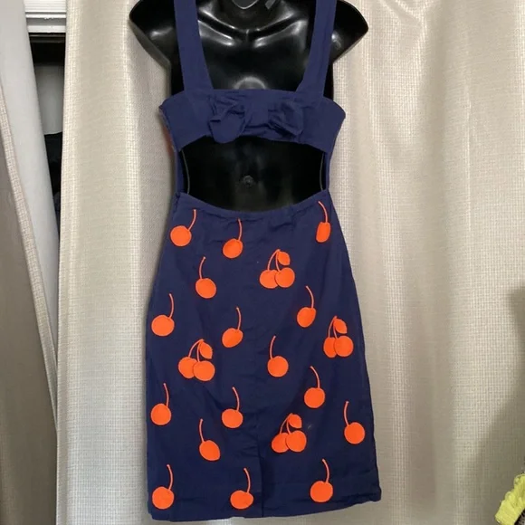 SOLD 🎉HP🎉 Leifnotes Anthropologie cherry dress - Picture 2 of 5